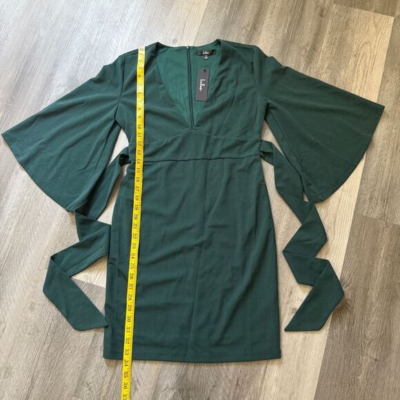 Lulu’s Glimpse Of Glamour Bell Sleeve Dress NEW Forrest Green - Picture 8 of 9